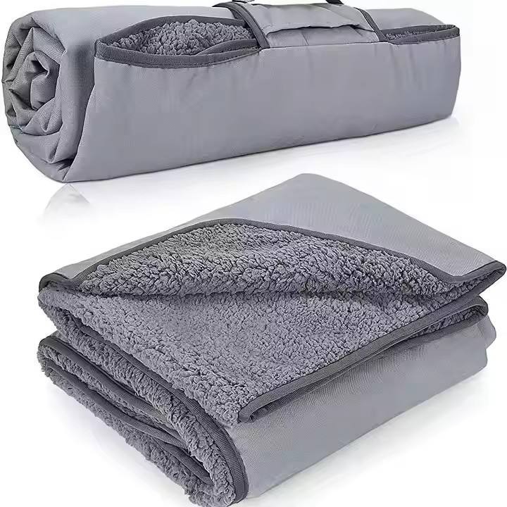 Portable Warm Comfort Beach Picnic Blanket suppliers